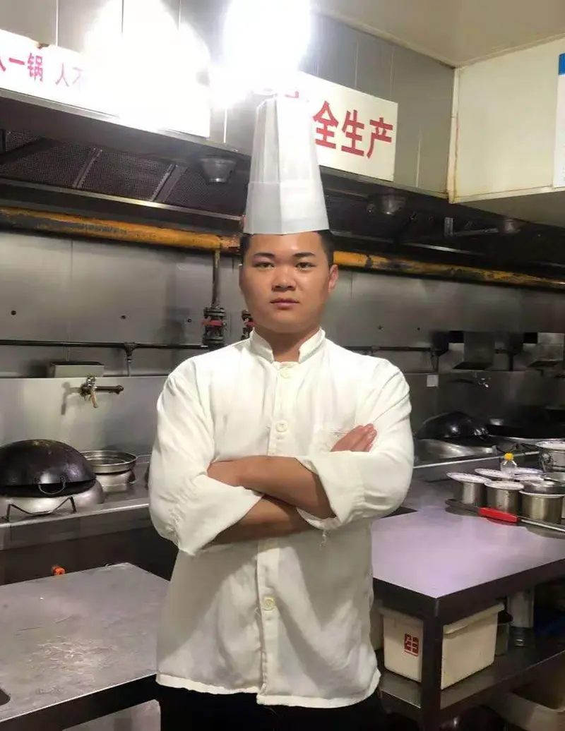王宏飞，北京市海碗居餐饮有限公司
