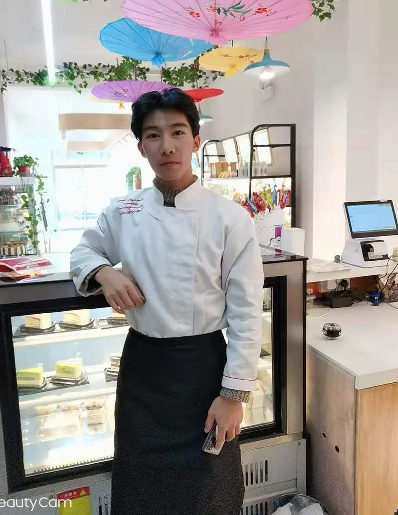 张一川，七禾烘焙